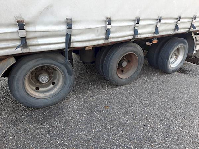 Kässbohrer MZ - الخيمة نصف مقطورة: صور 3 Kässbohrer MZ - الخيمة نصف مقطورة: صور 3