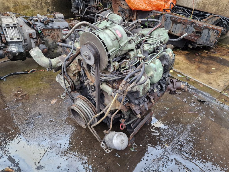 Mercedes-Benz OM421 - المحرك: صور 1 Mercedes-Benz OM421 - المحرك: صور 1
