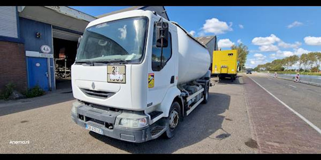 Renault MIDLUM 220 GAS / LPG - شاحنة صهريج: صور 2 Renault MIDLUM 220 GAS / LPG - شاحنة صهريج: صور 2
