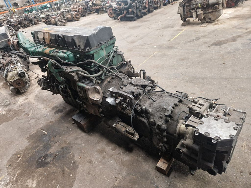 Volvo D13A480 - المحرك: صور 2 Volvo D13A480 - المحرك: صور 2