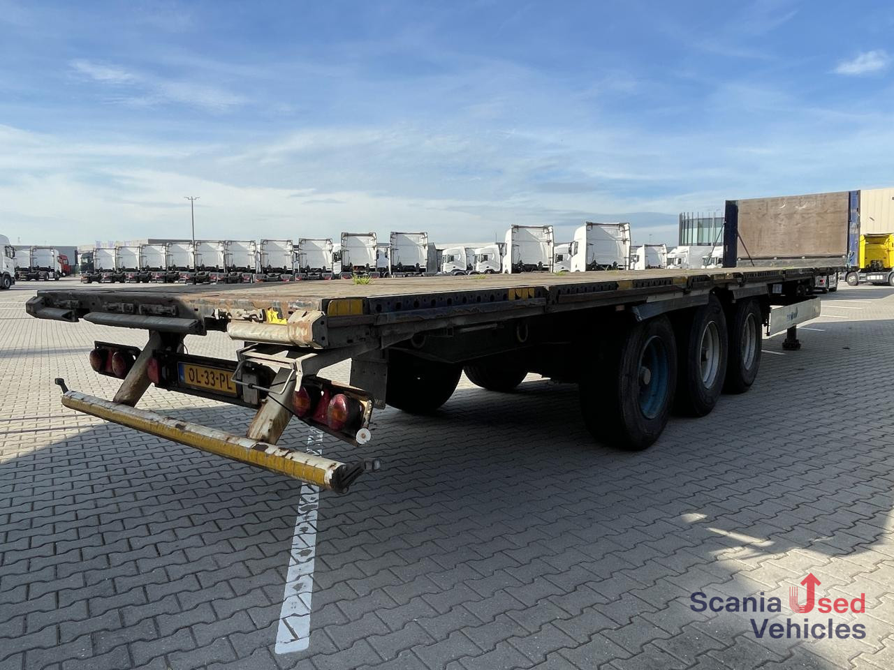 KRONE KRONE TL NL TRAILER FLAT BED 3 AXLE BPW - نصف مقطورة مسطحة: صور 5 KRONE KRONE TL NL TRAILER FLAT BED 3 AXLE BPW - نصف مقطورة مسطحة: صور 5