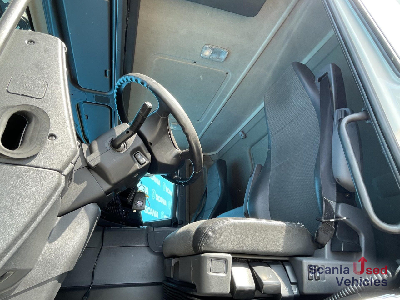 SCANIA P 250 DB4x2MNB SIDE DOORS FULL AIR 250X246X250CM - بصندوق مغلق شاحنة: صور 5 SCANIA P 250 DB4x2MNB SIDE DOORS FULL AIR 250X246X250CM - بصندوق مغلق شاحنة: صور 5