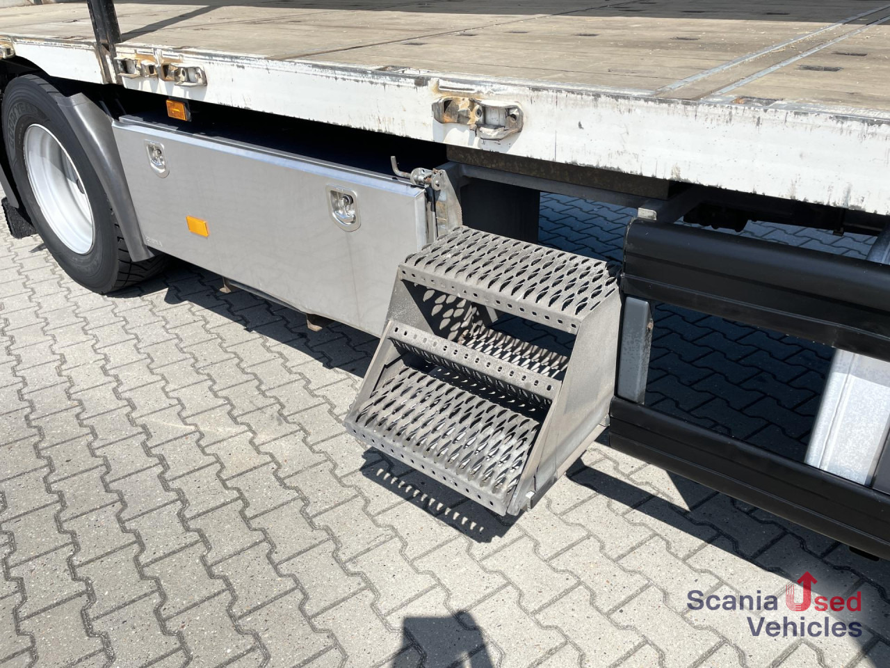 SCANIA P 250 DB4x2MNB SIDE DOORS FULL AIR 250X246X250CM - بصندوق مغلق شاحنة: صور 3 SCANIA P 250 DB4x2MNB SIDE DOORS FULL AIR 250X246X250CM - بصندوق مغلق شاحنة: صور 3