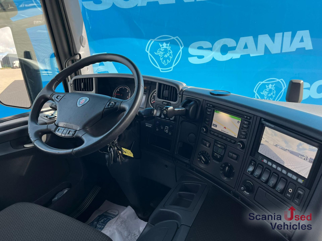 SCANIA P 320 DB6x2*4MNB RETARDER FULL AIR 8T TAIL LIFT 2T - بصندوق مغلق شاحنة: صور 5 SCANIA P 320 DB6x2*4MNB RETARDER FULL AIR 8T TAIL LIFT 2T - بصندوق مغلق شاحنة: صور 5