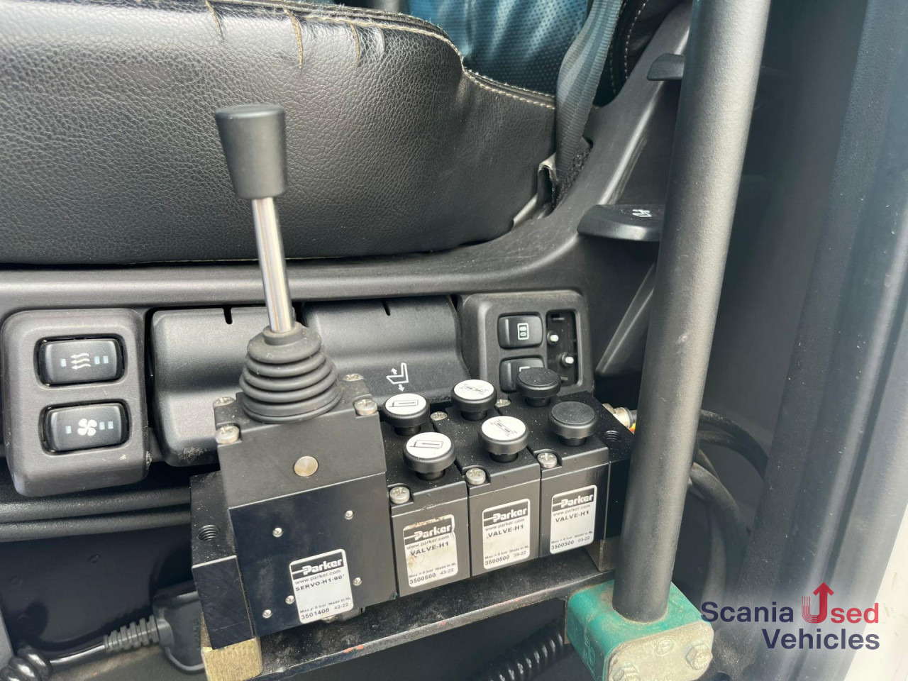 SCANIA R 500 B6x2NB HOOKLIFT 20T RETARDER FULL-AIR 9T - الشاسيه شاحنة: صور 3 SCANIA R 500 B6x2NB HOOKLIFT 20T RETARDER FULL-AIR 9T - الشاسيه شاحنة: صور 3