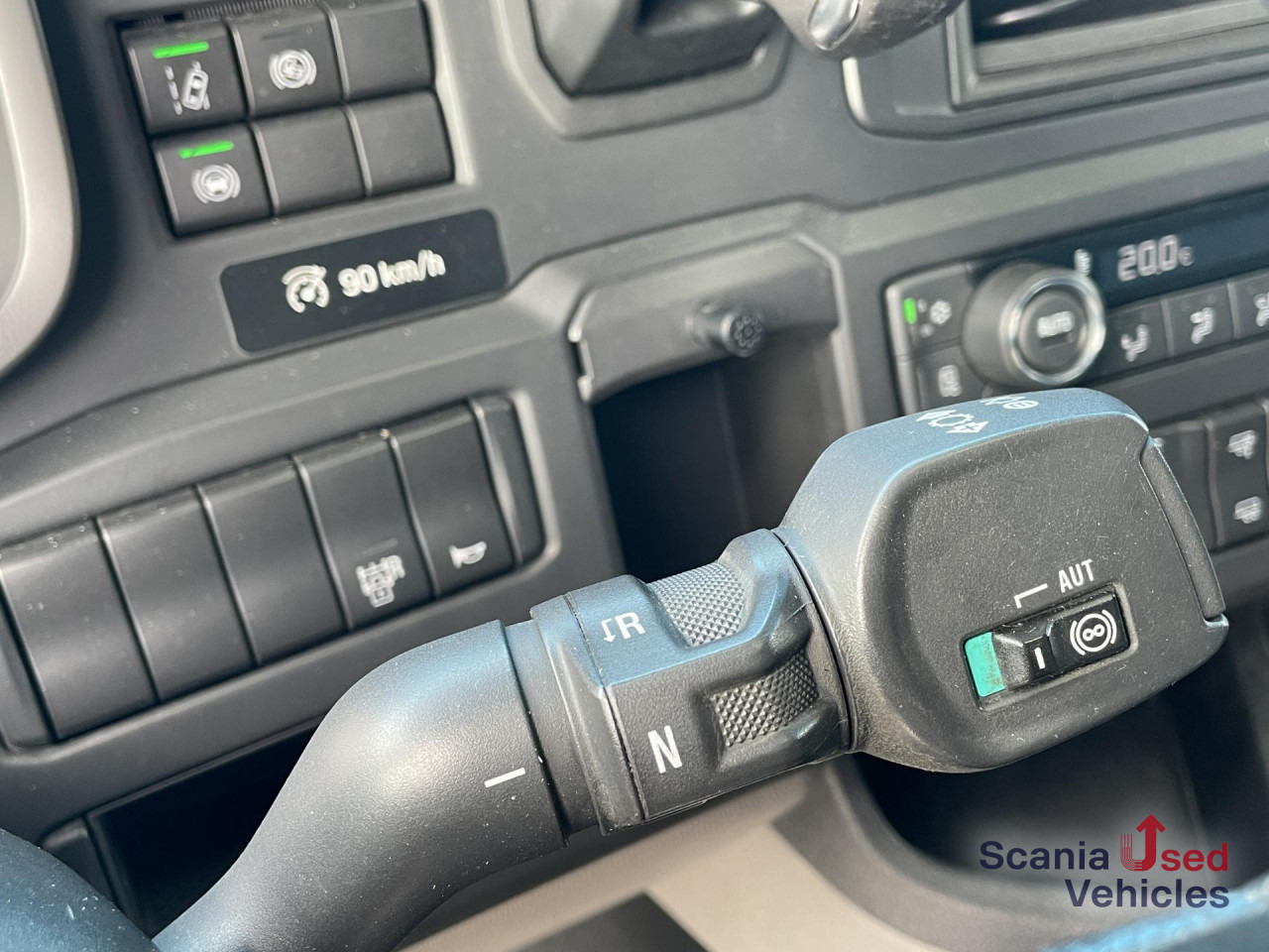 SCANIA S 450 A4X2NA RETARDER DIFF-L PARK AIRCO ACC - شاحنة جرار: صور 5 SCANIA S 450 A4X2NA RETARDER DIFF-L PARK AIRCO ACC - شاحنة جرار: صور 5