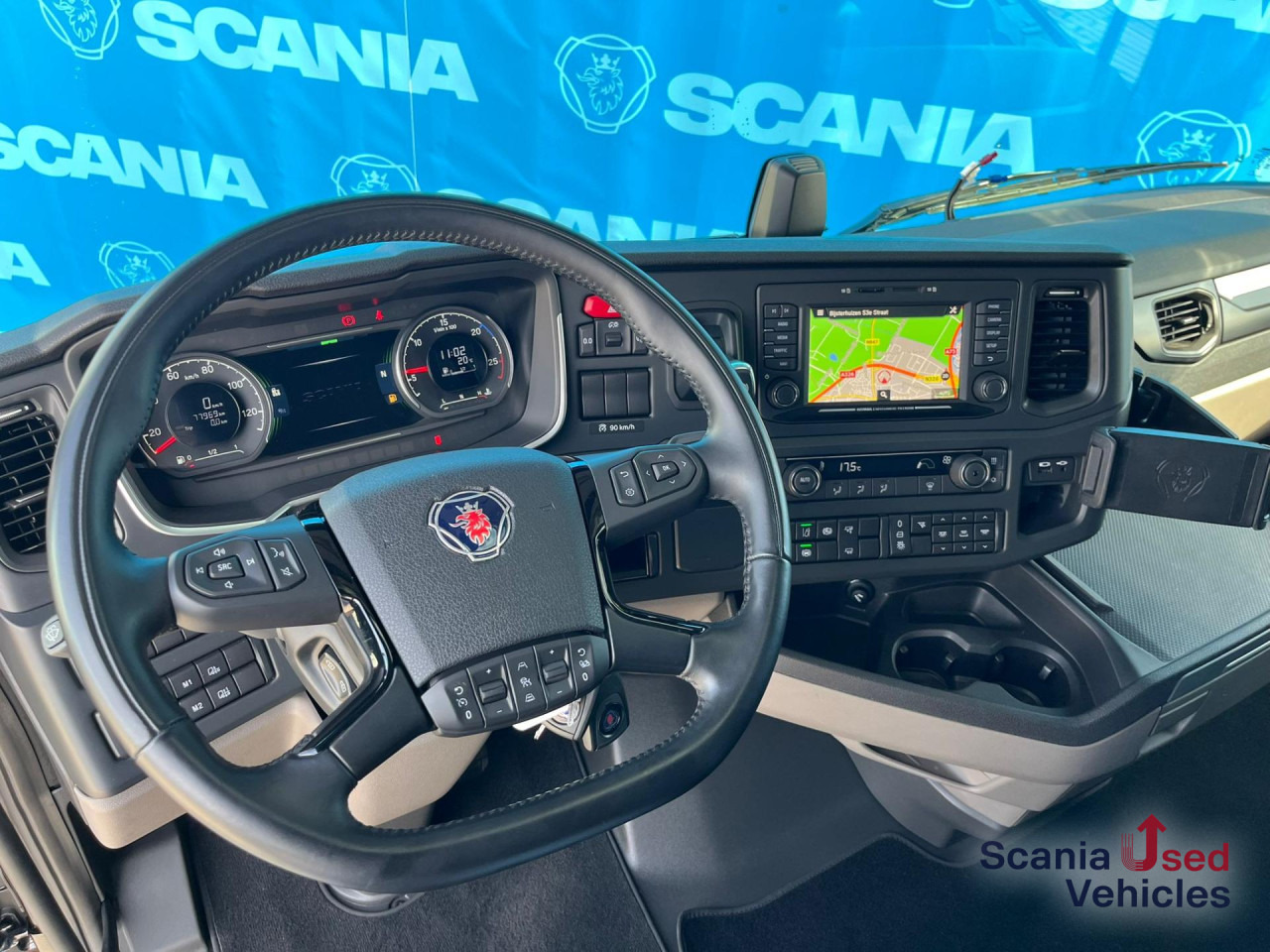 SCANIA S 500 A4x2NB RETARDER DIFF-L PARK AIRCO FULL AIR - شاحنة جرار: صور 4 SCANIA S 500 A4x2NB RETARDER DIFF-L PARK AIRCO FULL AIR - شاحنة جرار: صور 4