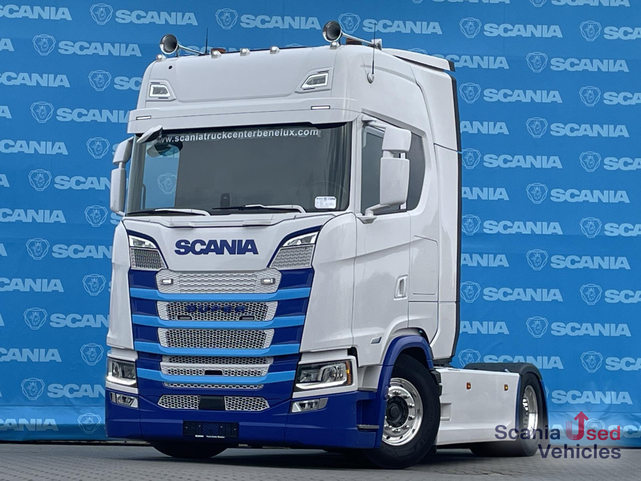 SCANIA S 560 A4x2NB RETARDER SUPER! HYDRO ADR VECTO 3 - شاحنة جرار: صور 1 SCANIA S 560 A4x2NB RETARDER SUPER! HYDRO ADR VECTO 3 - شاحنة جرار: صور 1