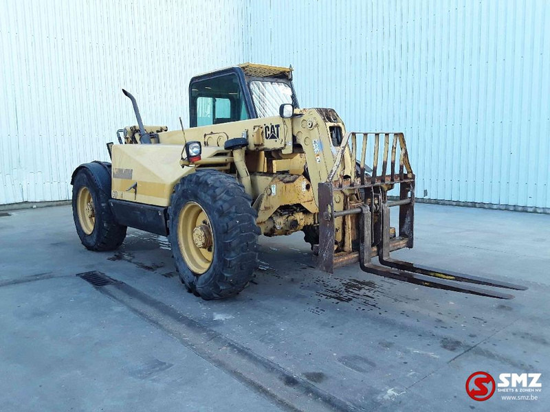 Caterpillar TH 62 - رافعة تلسكوبية: صور 1 Caterpillar TH 62 - رافعة تلسكوبية: صور 1