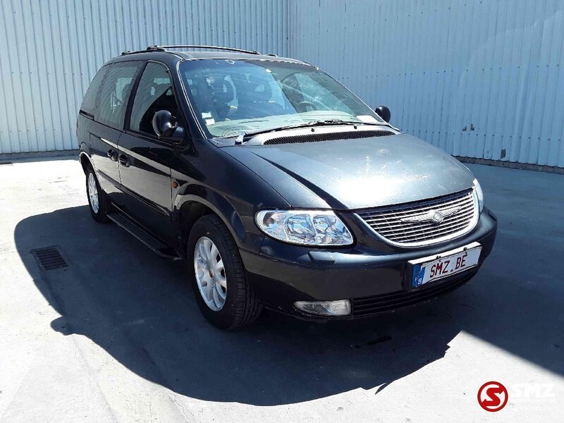 Chrysler Voyager tdi - سيارة: صور 1 Chrysler Voyager tdi - سيارة: صور 1