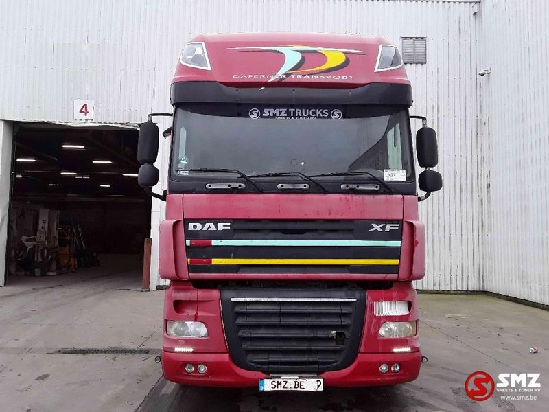 DAF 105 XF 460 Superspacecab manual - شاحنة جرار: صور 2 DAF 105 XF 460 Superspacecab manual - شاحنة جرار: صور 2