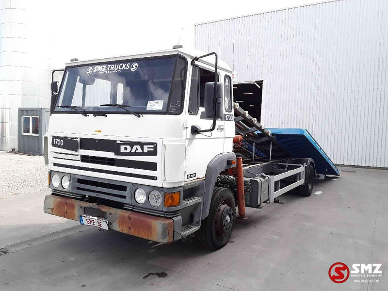 DAF 1700 - سيارة السحب للتصليح: صور 3 DAF 1700 - سيارة السحب للتصليح: صور 3