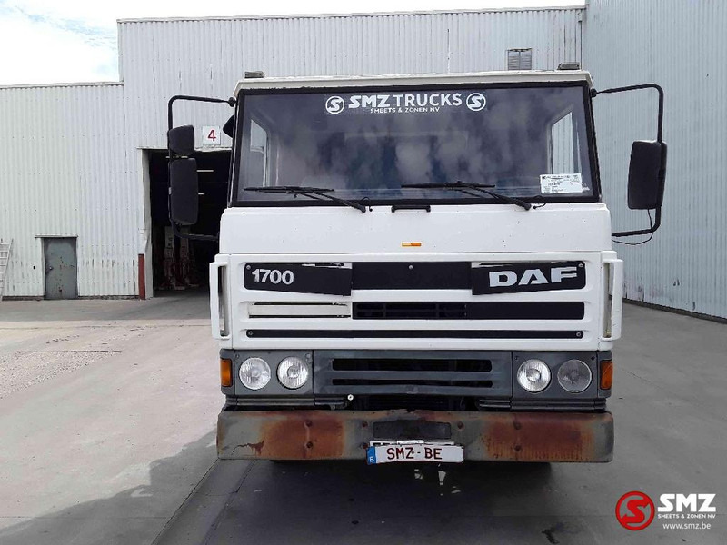 DAF 1700 - سيارة السحب للتصليح: صور 2 DAF 1700 - سيارة السحب للتصليح: صور 2