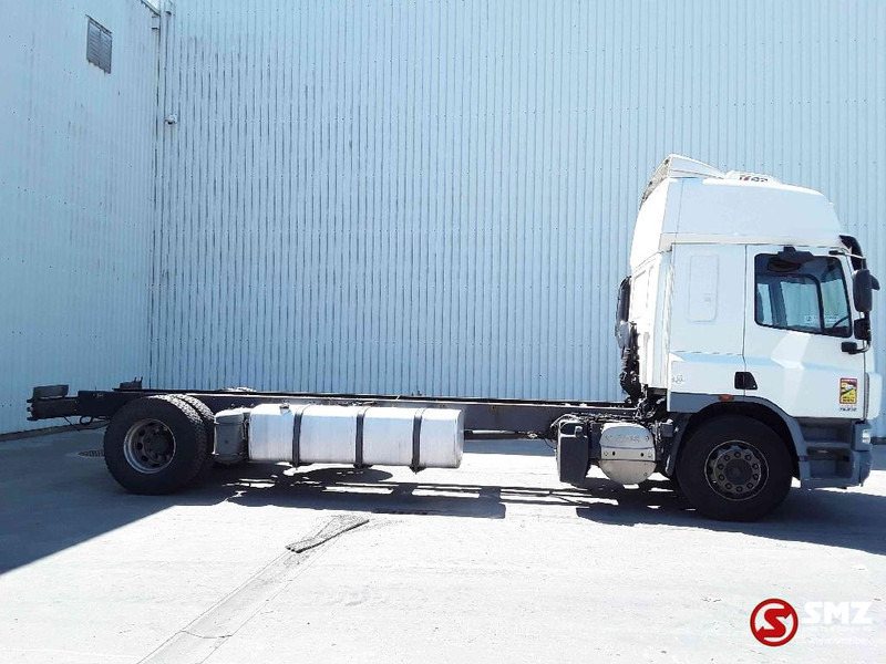 DAF 75 CF 310 manual - الشاسيه شاحنة: صور 4 DAF 75 CF 310 manual - الشاسيه شاحنة: صور 4