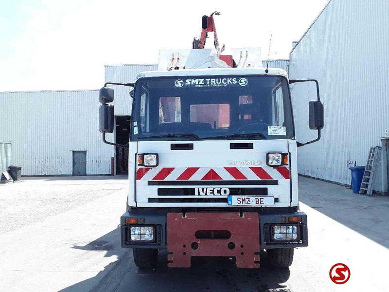 Iveco Eurocargo 150 E 18 120000km manual pump - قلابات, شاحنة كرين: صور 2 Iveco Eurocargo 150 E 18 120000km manual pump - قلابات, شاحنة كرين: صور 2
