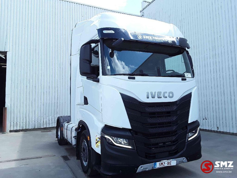 Iveco S-WAY 510 intarder 280000 km - شاحنة جرار: صور 1 Iveco S-WAY 510 intarder 280000 km - شاحنة جرار: صور 1