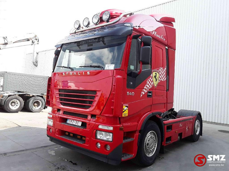 Iveco Stralis 540 Ferrari edition - شاحنة جرار: صور 3 Iveco Stralis 540 Ferrari edition - شاحنة جرار: صور 3