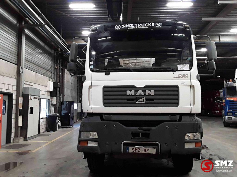 MAN TGA 26.390 6x4 manual - شاحنات مسطحة: صور 2 MAN TGA 26.390 6x4 manual - شاحنات مسطحة: صور 2