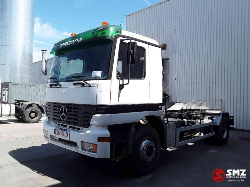 Mercedes-Benz Actros 1831 manual lames airco belgium truck - الشاسيه شاحنة: صور 3 Mercedes-Benz Actros 1831 manual lames airco belgium truck - الشاسيه شاحنة: صور 3