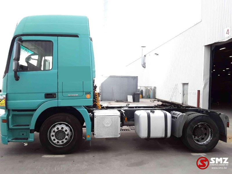Mercedes-Benz Actros 1841 eev - شاحنة جرار: صور 5 Mercedes-Benz Actros 1841 eev - شاحنة جرار: صور 5