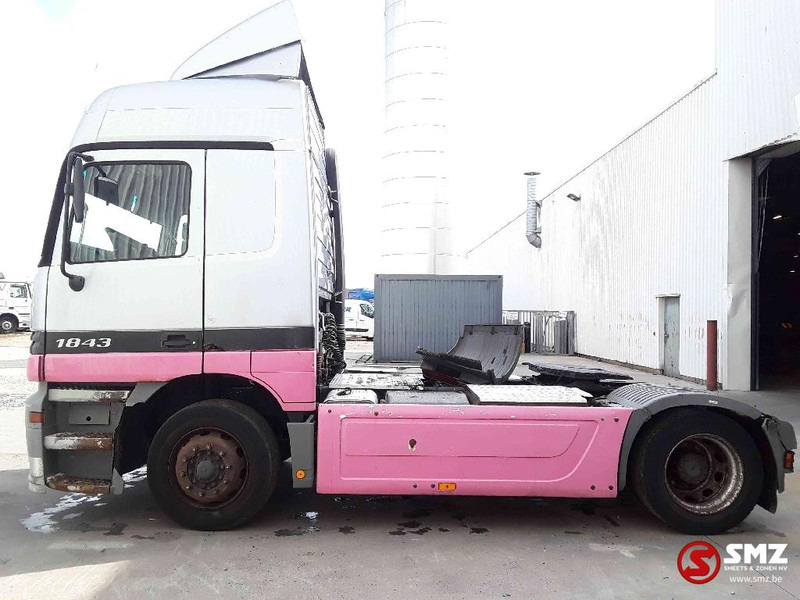 Mercedes-Benz Actros 1843 manual belg truck 737km - شاحنة جرار: صور 5 Mercedes-Benz Actros 1843 manual belg truck 737km - شاحنة جرار: صور 5