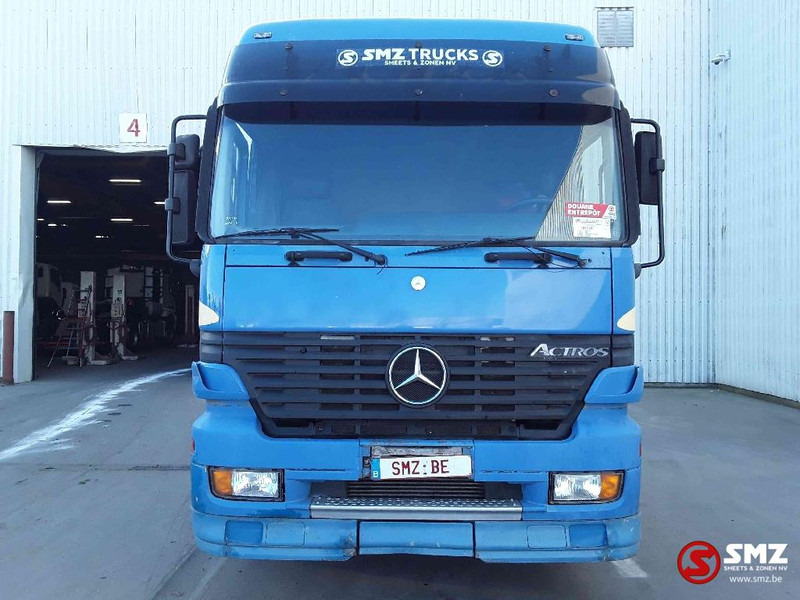 Mercedes-Benz Actros 1843 manual gear - شاحنة جرار: صور 2 Mercedes-Benz Actros 1843 manual gear - شاحنة جرار: صور 2