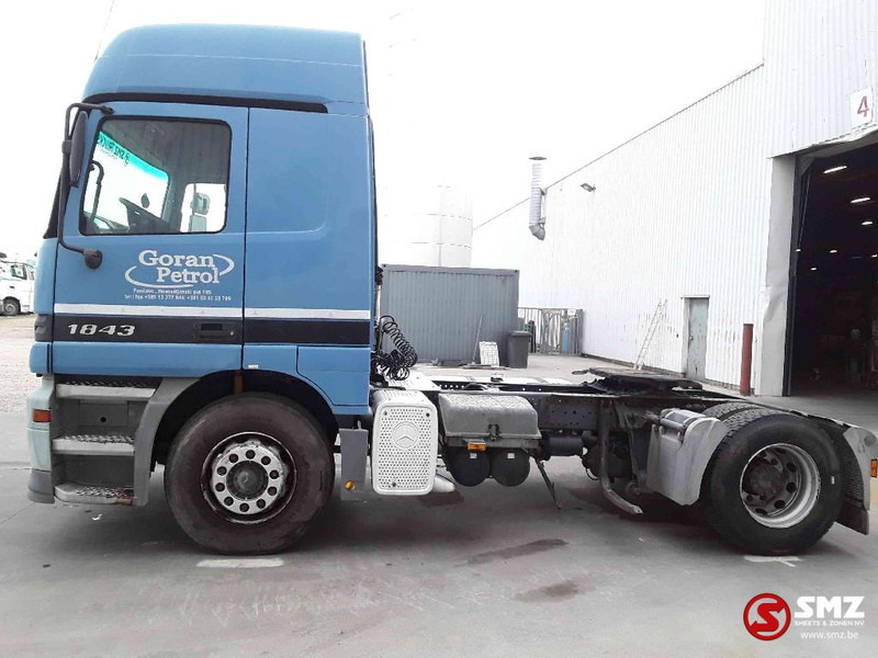 Mercedes-Benz Actros 1843 manual - شاحنة جرار: صور 5 Mercedes-Benz Actros 1843 manual - شاحنة جرار: صور 5