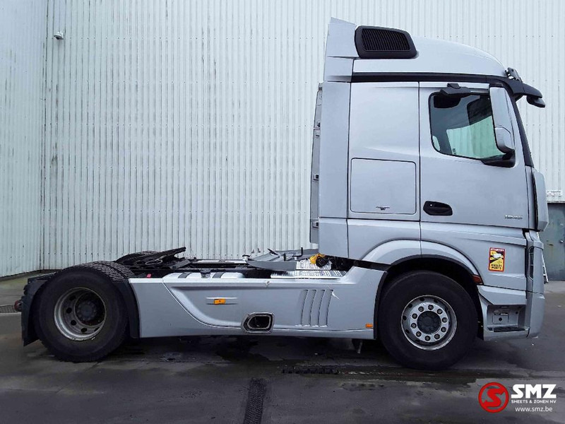 Mercedes-Benz Actros 1945 new tyres 536'km! - شاحنة جرار: صور 4 Mercedes-Benz Actros 1945 new tyres 536'km! - شاحنة جرار: صور 4