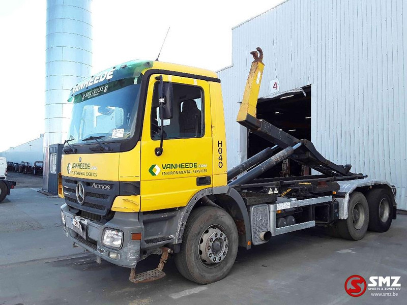 Mercedes-Benz Actros 2636 6x4 steel lames 3x - شاحنات الحاويات/ جسم علوي قابل للتغيير شاحنة: صور 3 Mercedes-Benz Actros 2636 6x4 steel lames 3x - شاحنات الحاويات/ جسم علوي قابل للتغيير شاحنة: صور 3