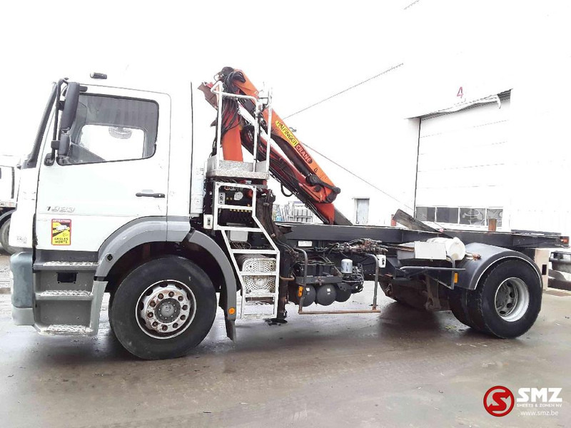 Mercedes-Benz Axor 1823 Palfinger pk4501 - شاحنات مسطحة, شاحنة كرين: صور 5 Mercedes-Benz Axor 1823 Palfinger pk4501 - شاحنات مسطحة, شاحنة كرين: صور 5