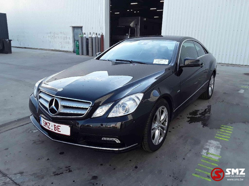 Mercedes-Benz E-Klasse 250 CDI 60000 km automatic/parktronic ("12) no reg - سيارة: صور 3 Mercedes-Benz E-Klasse 250 CDI 60000 km automatic/parktronic ("12) no reg - سيارة: صور 3