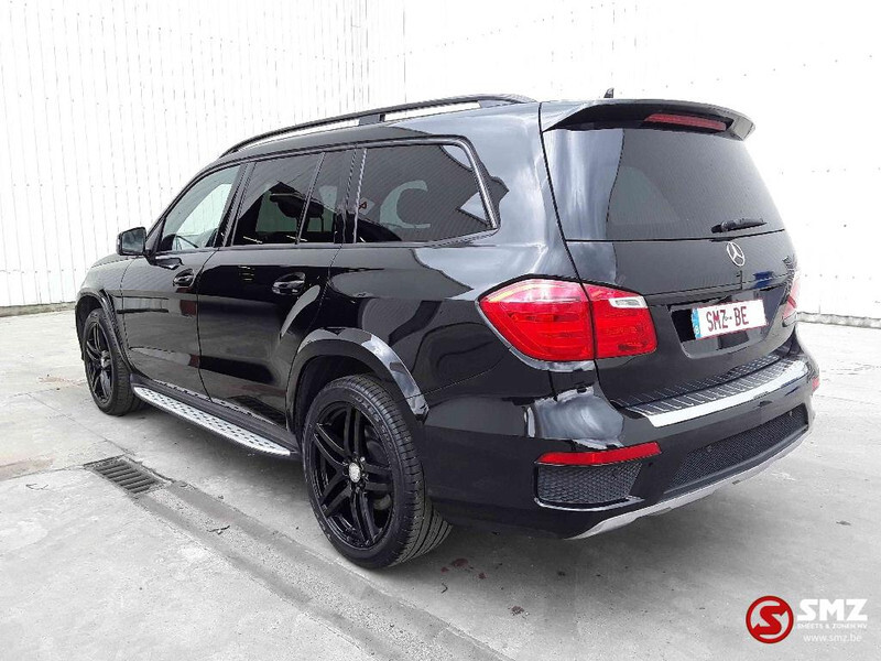 Mercedes-Benz GL-Klasse 350 AMG Full options - سيارة دفع رباعي: صور 5 Mercedes-Benz GL-Klasse 350 AMG Full options - سيارة دفع رباعي: صور 5