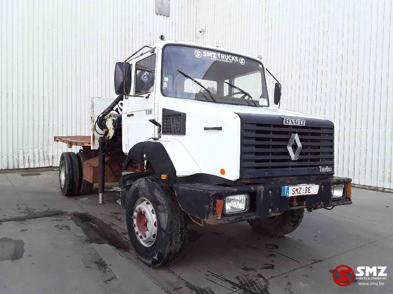 Renault C 210 - قلابات, شاحنة كرين: صور 1 Renault C 210 - قلابات, شاحنة كرين: صور 1
