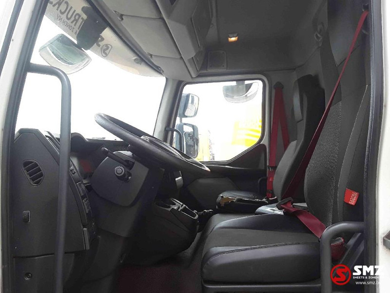 بصندوق مغلق شاحنة Renault D 12: صور 7 بصندوق مغلق شاحنة Renault D 12: صور 7