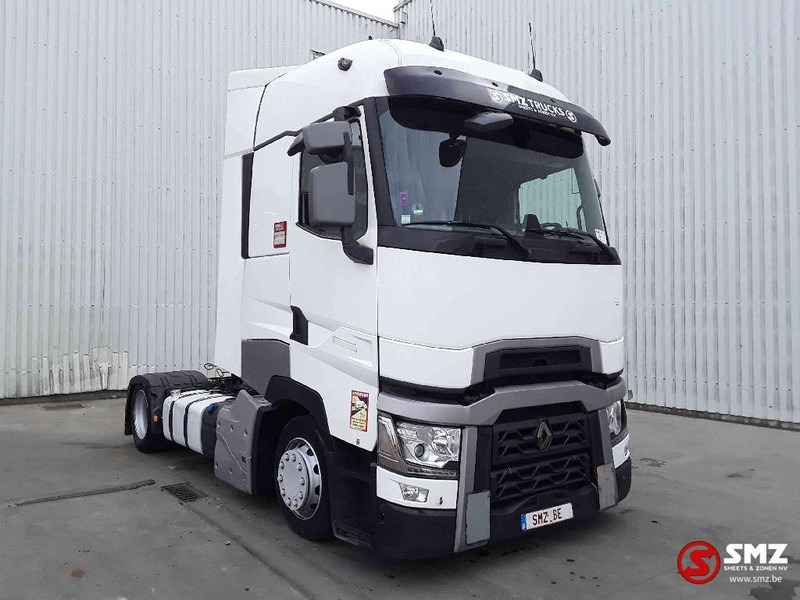Renault T 520 high intarder - شاحنة جرار: صور 1 Renault T 520 high intarder - شاحنة جرار: صور 1