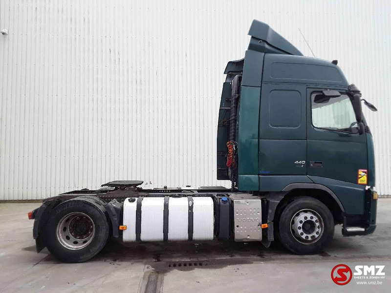 Volvo FH 440 - شاحنة جرار: صور 4 Volvo FH 440 - شاحنة جرار: صور 4
