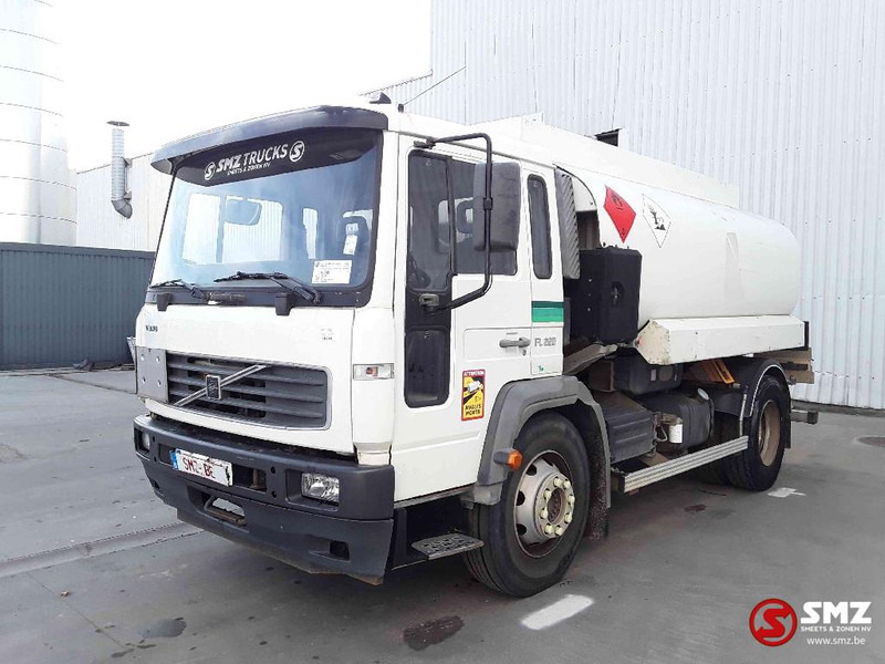 Volvo FL6 220 10000L lames - شاحنة صهريج: صور 3 Volvo FL6 220 10000L lames - شاحنة صهريج: صور 3
