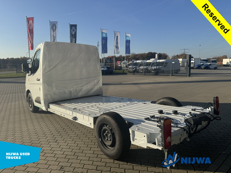Renault Master E-Tech 145 L3H1 platform cabine - الشاحنات الصغيرة, فان كهربائية: صور 3 Renault Master E-Tech 145 L3H1 platform cabine - الشاحنات الصغيرة, فان كهربائية: صور 3