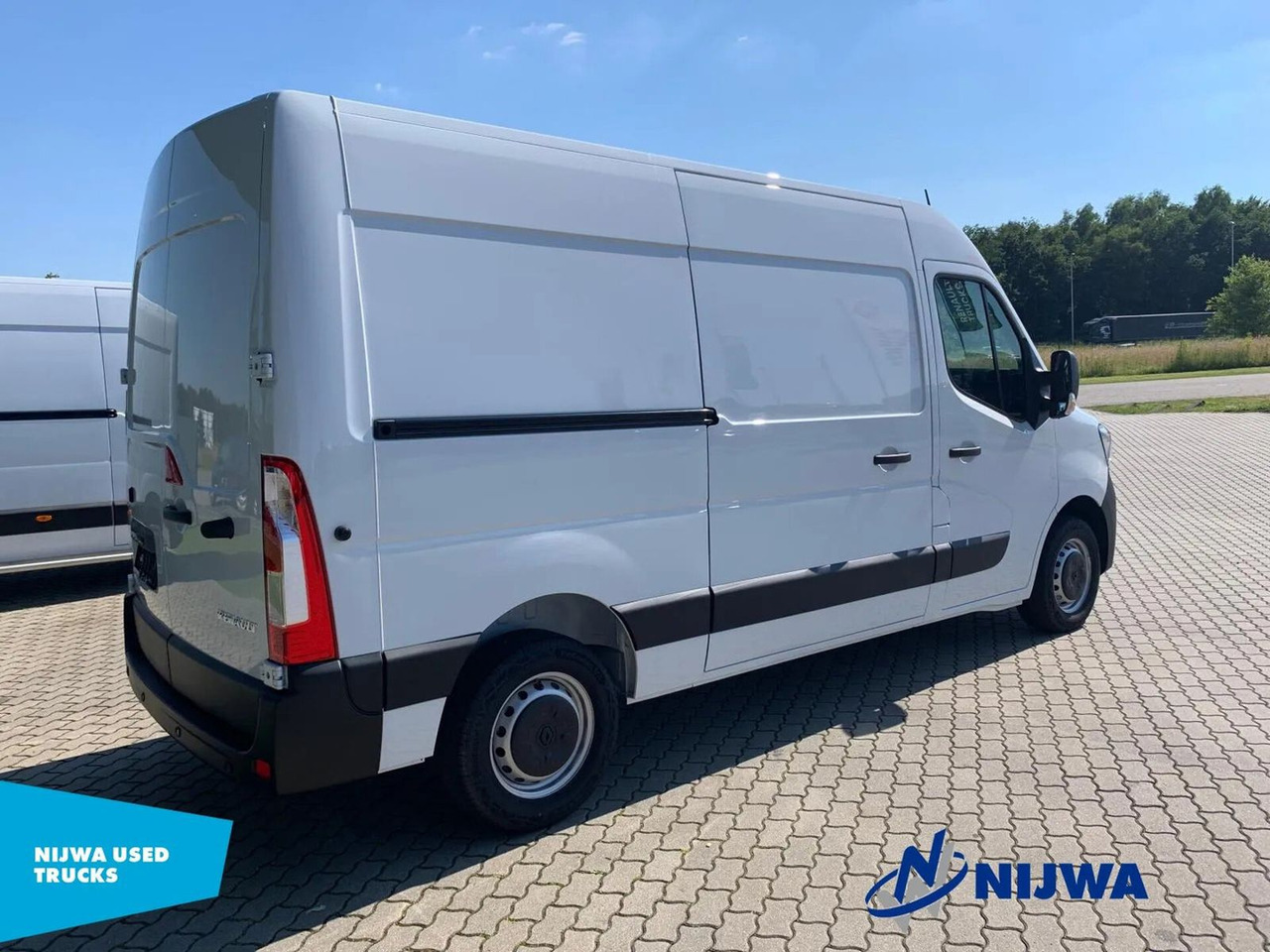 Renault Master T35 135 L2H2 Bluetooth + Airco Kasten - فان: صور 3 Renault Master T35 135 L2H2 Bluetooth + Airco Kasten - فان: صور 3