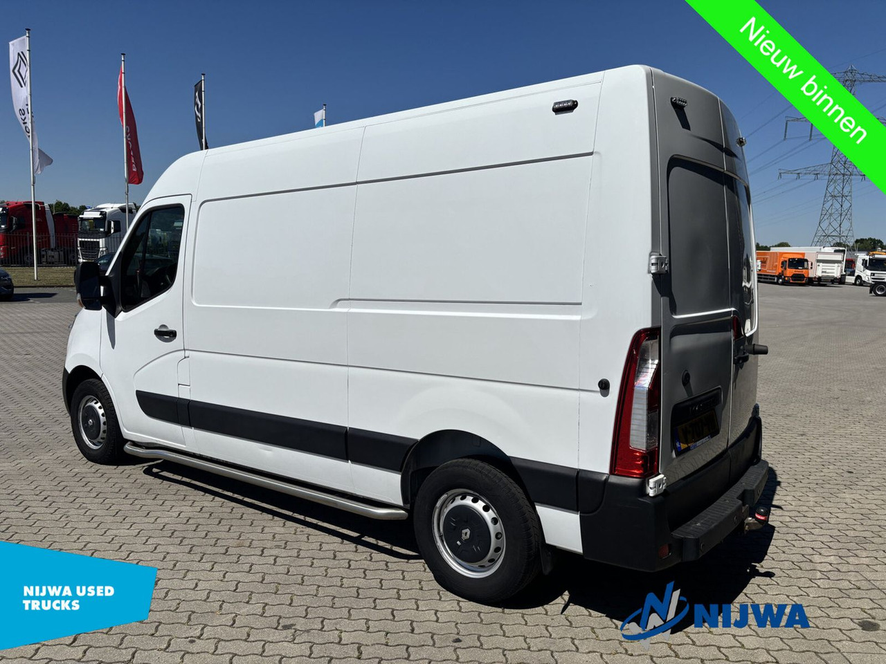 Renault Master T35 170 L2H3 Camera + Trekhaak Kasten - فان: صور 4 Renault Master T35 170 L2H3 Camera + Trekhaak Kasten - فان: صور 4