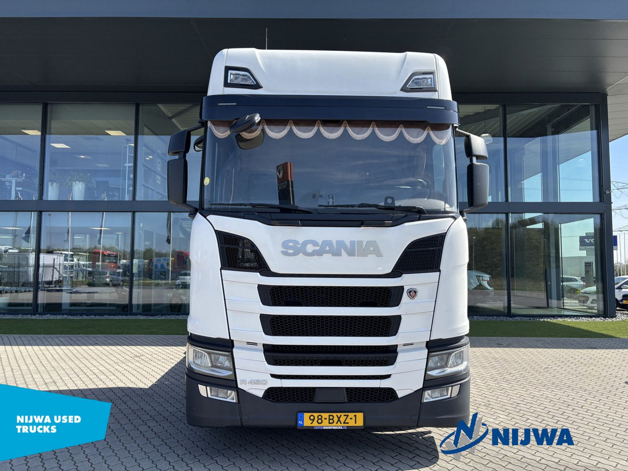 Scania R450 4x2 Retarder + Navigatie - شاحنة جرار: صور 5 Scania R450 4x2 Retarder + Navigatie - شاحنة جرار: صور 5