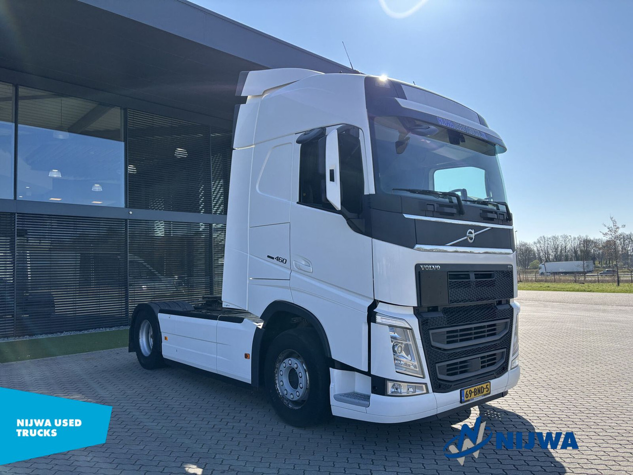 Volvo FH 460 4x2 Alarm + Navigatie - شاحنة جرار: صور 2 Volvo FH 460 4x2 Alarm + Navigatie - شاحنة جرار: صور 2