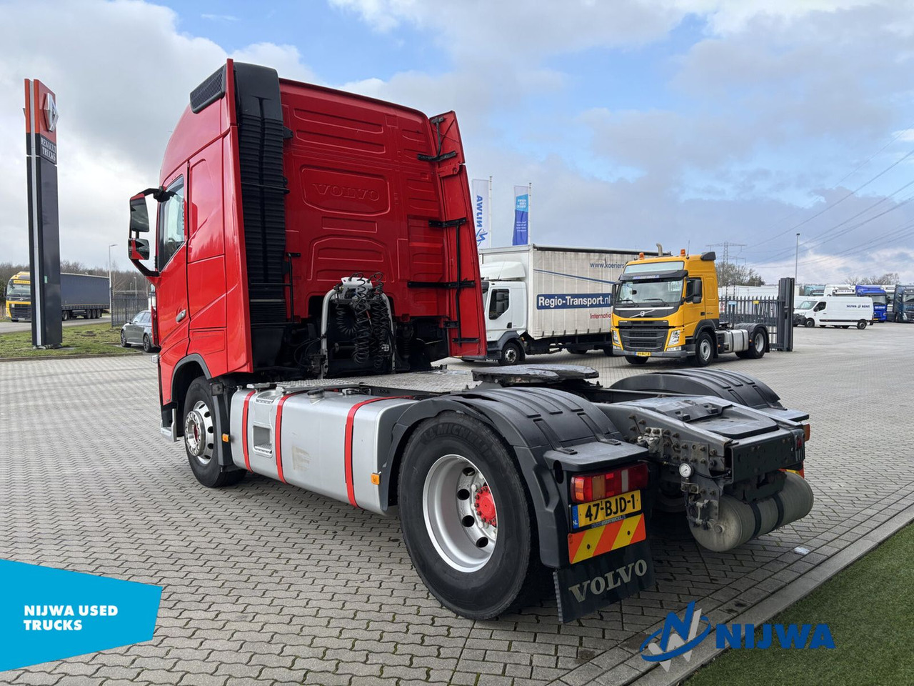 Volvo FH 460 4x2 PTO + Standairco - شاحنة جرار: صور 4 Volvo FH 460 4x2 PTO + Standairco - شاحنة جرار: صور 4