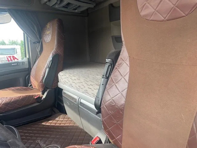 DAF XF 460 FT Euro6 Super Space Cab - شاحنة جرار: صور 5 DAF XF 460 FT Euro6 Super Space Cab - شاحنة جرار: صور 5