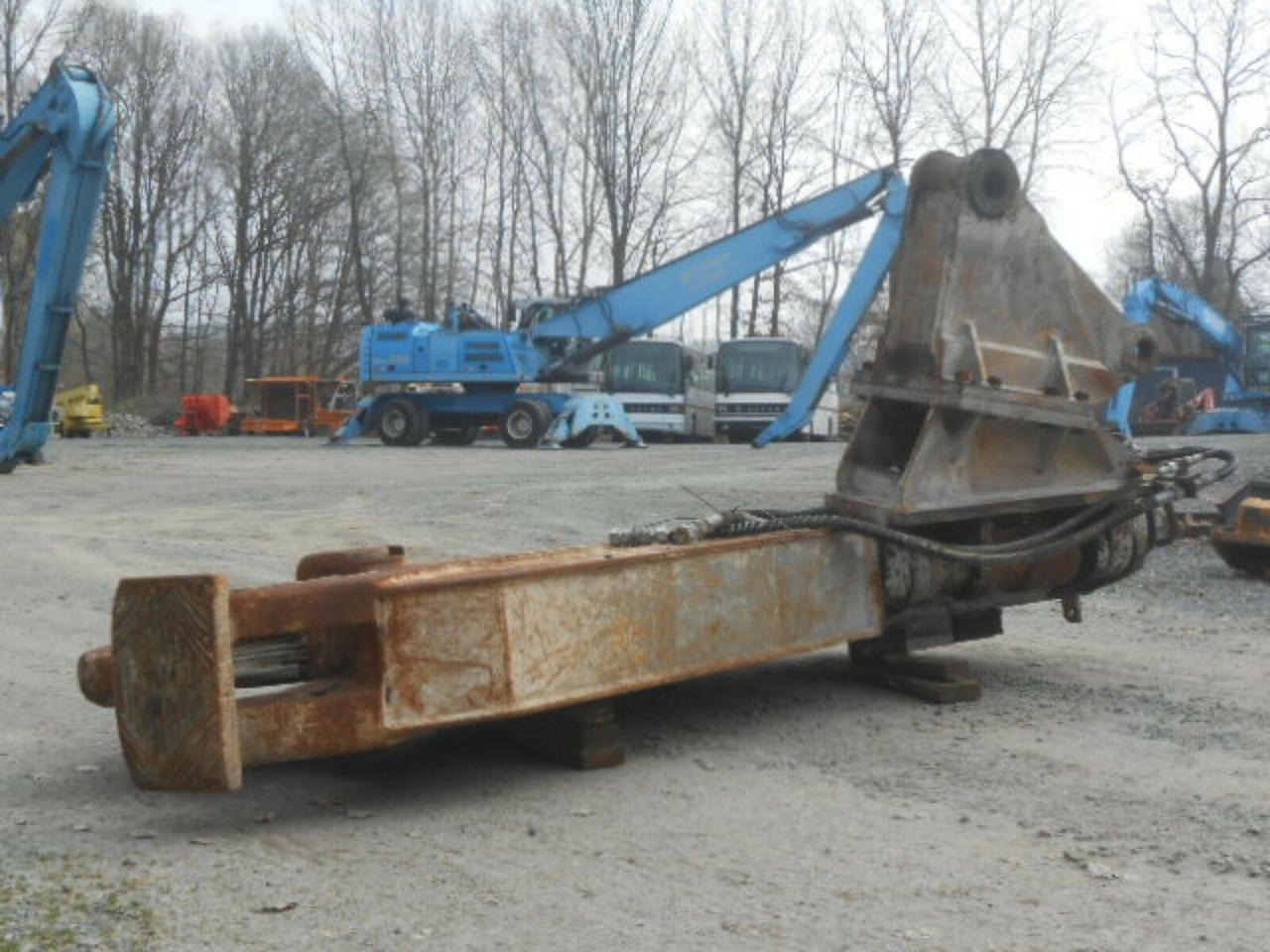 Abbruch-Schrottschere Vibra-Ram AS 4000D Abbruch-Schrottschere Vibra-Ram AS 4000D - ماكينة القص الهيدروليكي - آلات البناء: صور 3 Abbruch-Schrottschere Vibra-Ram AS 4000D Abbruch-Schrottschere Vibra-Ram AS 4000D - ماكينة القص الهيدروليكي - آلات البناء: صور 3