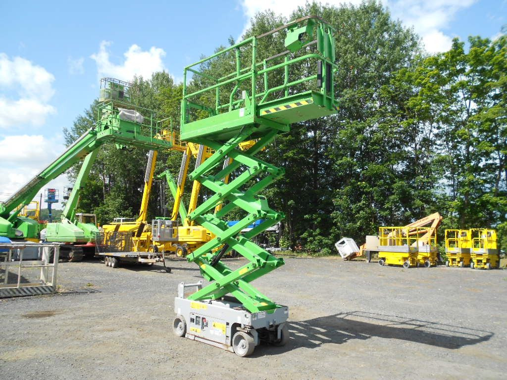 Genie GS 1932, Scherenarbeitsbühne Genie 8 m - مصاعد الازدهار محمولة على شاحنة: صور 4 Genie GS 1932, Scherenarbeitsbühne Genie 8 m - مصاعد الازدهار محمولة على شاحنة: صور 4