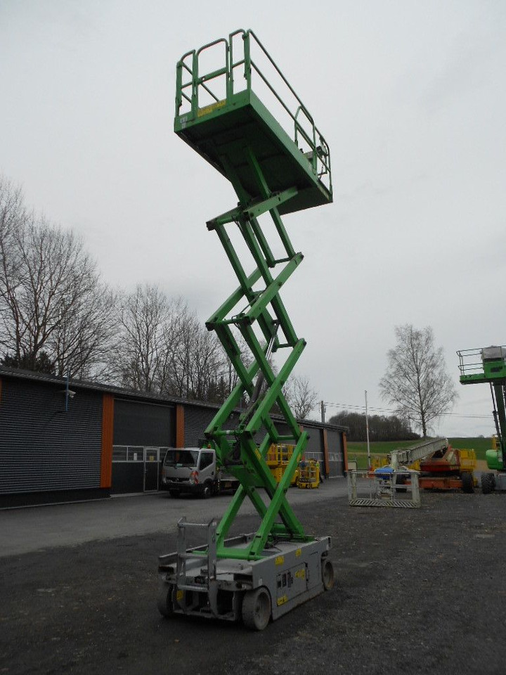 Genie GS 2646, Scherenarbeitsbühne Genie 9,9 m - مصاعد الازدهار محمولة على شاحنة: صور 2 Genie GS 2646, Scherenarbeitsbühne Genie 9,9 m - مصاعد الازدهار محمولة على شاحنة: صور 2