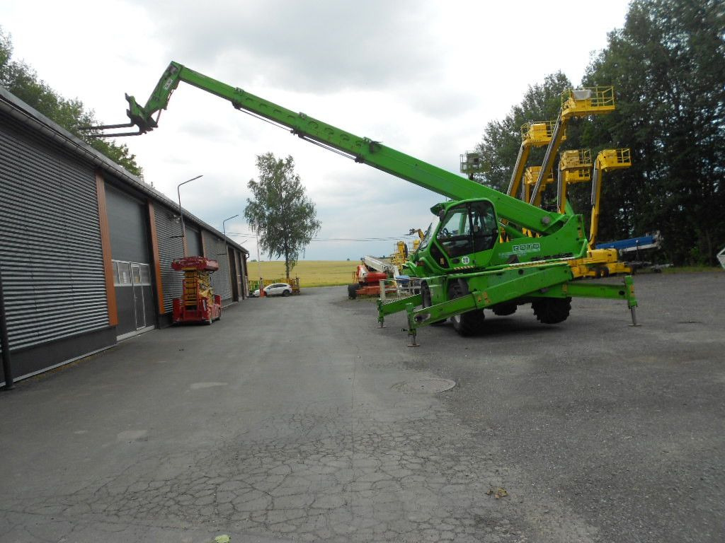 Merlo RT 4025 Roto 45.21 MCSS - رافعة تلسكوبية: صور 3 Merlo RT 4025 Roto 45.21 MCSS - رافعة تلسكوبية: صور 3