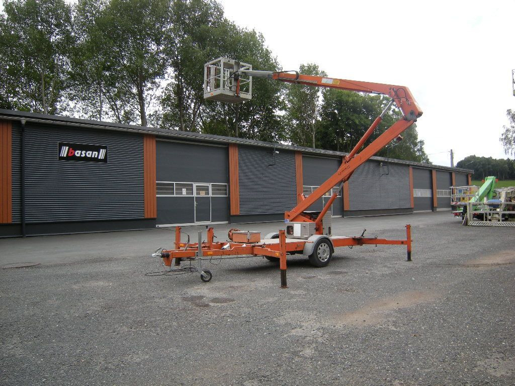 Moog Anhänge Arbeitsbühne, AH 13,5m - مصاعد الازدهار محمولة على شاحنة: صور 2 Moog Anhänge Arbeitsbühne, AH 13,5m - مصاعد الازدهار محمولة على شاحنة: صور 2