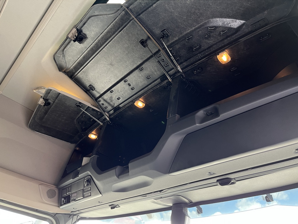 Daf XG+ 530 FT 4x2 Sattelzugmaschine Garantie - شاحنة جرار: صور 4 Daf XG+ 530 FT 4x2 Sattelzugmaschine Garantie - شاحنة جرار: صور 4